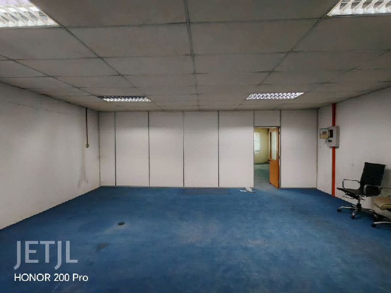 Pandamaran  #klang 1.5 Storey Link Factory Size 30x150 - photo 3