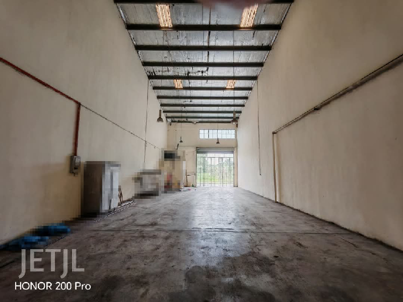 Pandamaran  #klang 1.5 Storey Link Factory Size 30x150 - photo 5