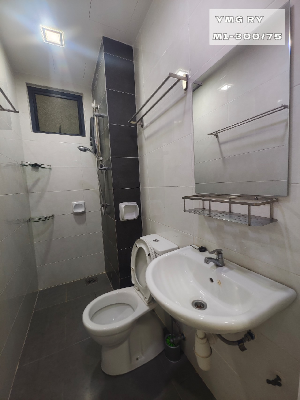Special design build in Maple Residence Fully furnished available now !!! - photo 9