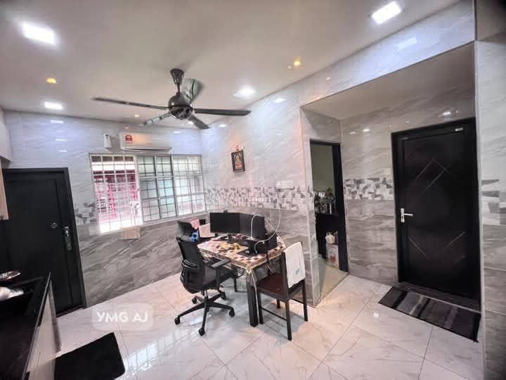 For sale Taman Sentosa Klang- Single Storey- 3 Bedrooms & 1 Bathroom - 20 x 60 Ft- Security Doors- C - photo 4