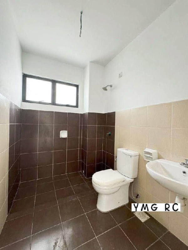 Below Market Price Super Value Buy Bandar Bukit Raja Klang 2.5 Storey Corner Lot 45 x 75  - photo 9