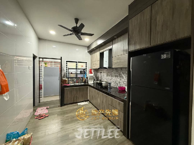 Super Value BuyPendamar Indah Double Storey 20X65 Bedroom 4 Bathroom 3 Fully Renovated Fully Extende - photo 8