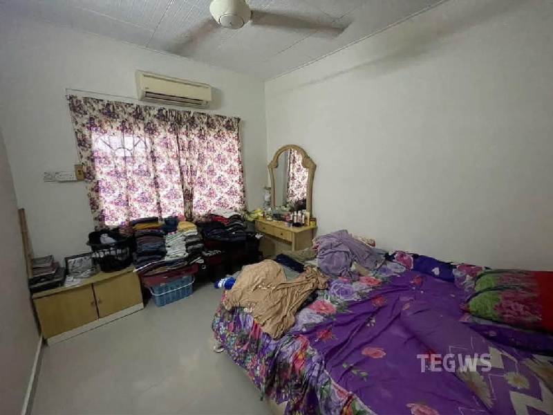 Taman Sentosa Klang Single storey 20x65 good condition!!! - photo 3