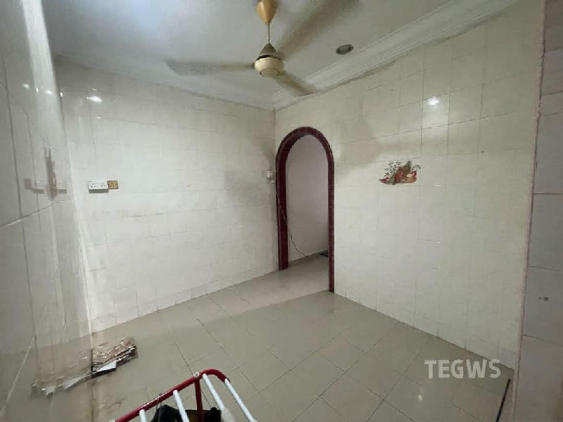 Taman Sentosa Klang Single storey 20x65 good condition!!! - photo 7