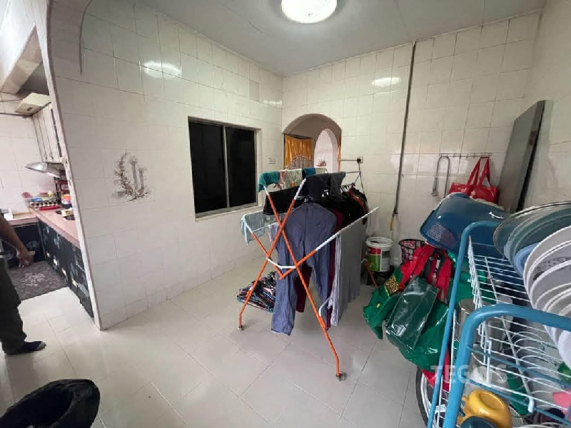 Taman Sentosa Klang Single storey 20x65 good condition!!! - photo 11