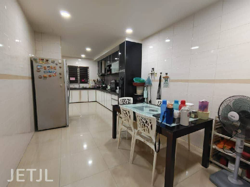 Super Value BuyBandar Parkland2 Storey House20x75Fully Renovated Kitchen Extended Built in Wardrobe  - photo 6