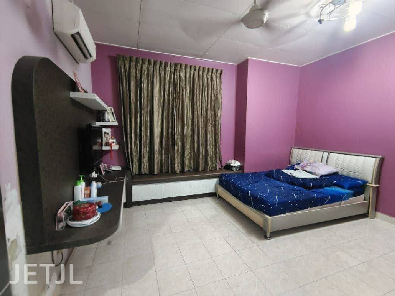 Super Value BuyBandar Parkland2 Storey House20x75Fully Renovated Kitchen Extended Built in Wardrobe  - photo 9