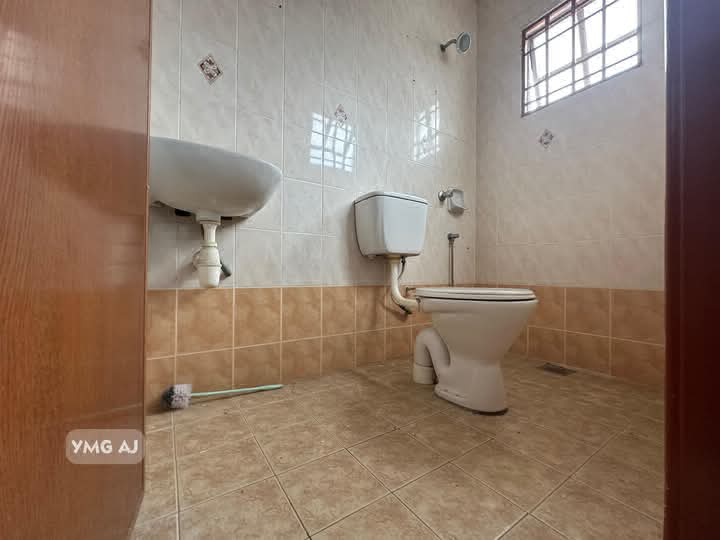 Bandar Bukit Tinggi 2 Klang Double Storey Terrace - Facing Open- 20 x 93 Ft- 4 Bedrooms & 4 Bathroom - photo 6
