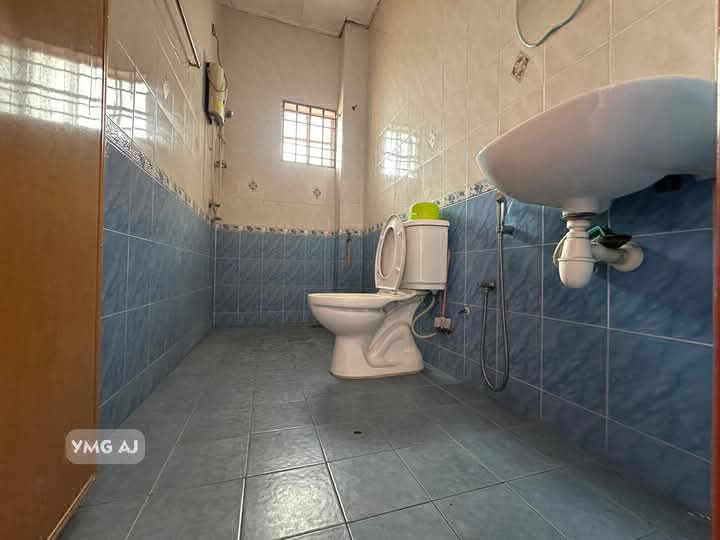 Bandar Bukit Tinggi 2 Klang Double Storey Terrace - Facing Open- 20 x 93 Ft- 4 Bedrooms & 4 Bathroom - photo 7