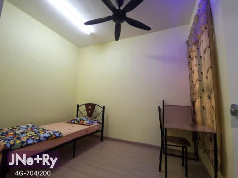 Gravit 8 Service Ashino kota bayuemas klang Size 874sqft2  Bedrooms 1 bathroom Fully Furnished 2 par - photo 5