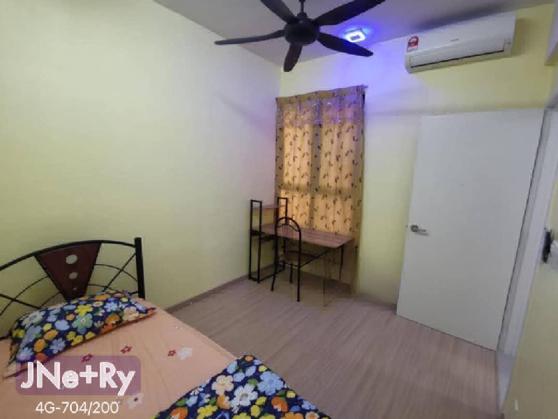 Gravit 8 Service Ashino kota bayuemas klang Size 874sqft2  Bedrooms 1 bathroom Fully Furnished 2 par - photo 6