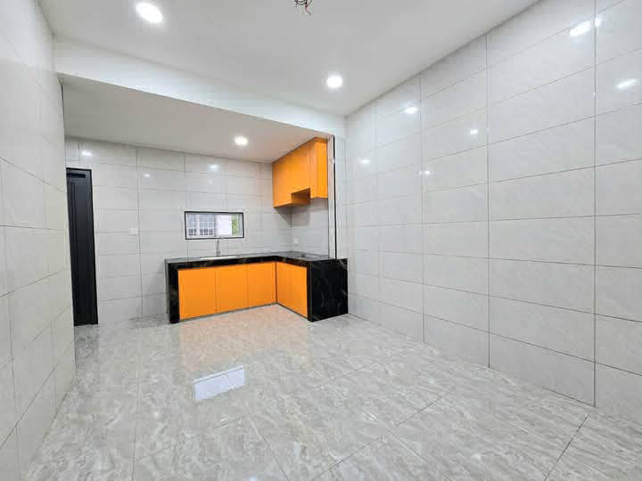 Single Storey Endlot House For SaleMenara Maju KlangEndlot (Many Parking Space)20x65Freehold3 Bedroo - photo 3