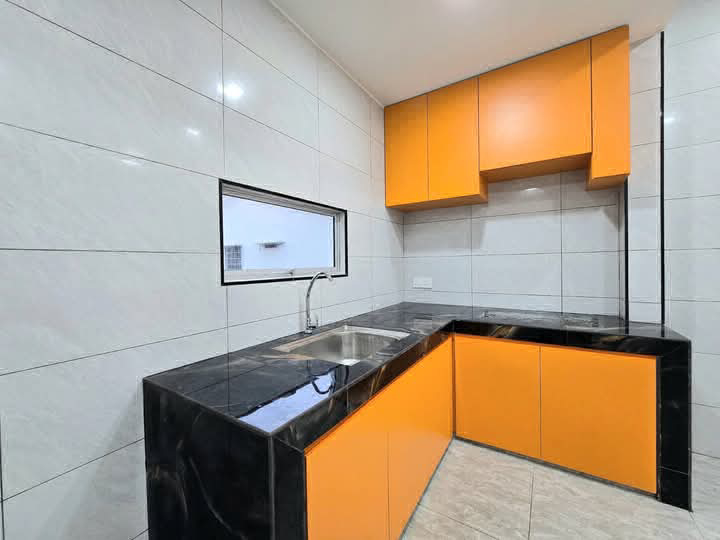 Single Storey Endlot House For SaleMenara Maju KlangEndlot (Many Parking Space)20x65Freehold3 Bedroo - photo 4