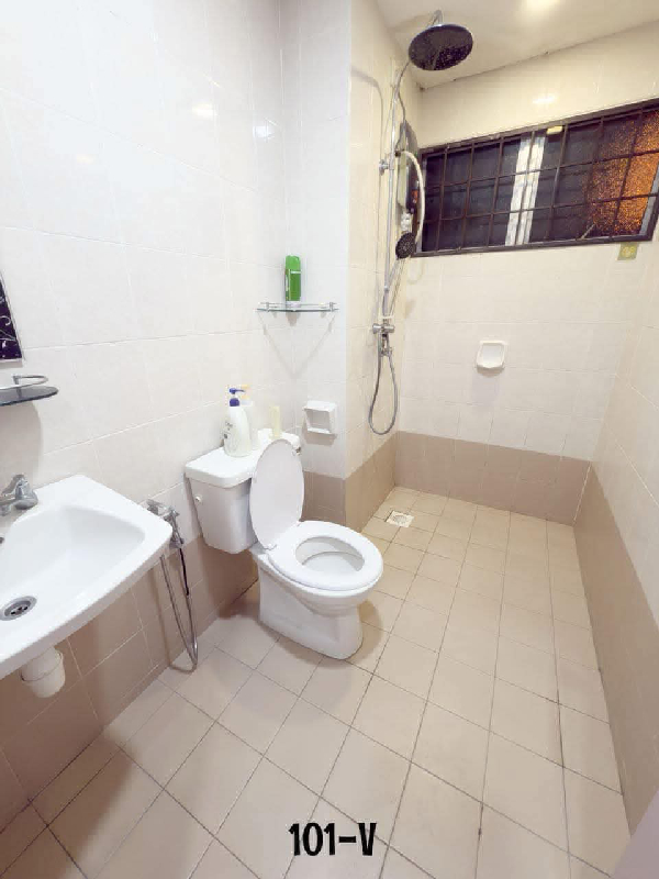 Jenaris Bandar Botanic KlangDouble Storey Terrace House 20x751500 sqft4 Rooms & 3 Bathrooms Renovate - photo 6