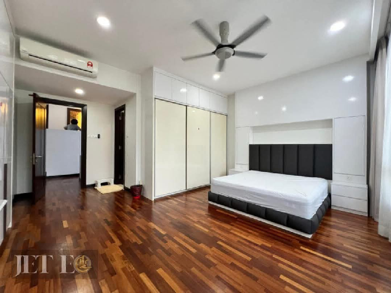 Setia Eco Park 2 Storey Renovated Bungalow House  - photo 6