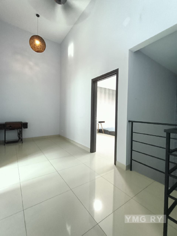 Taman Sejati 4 Klang renovated 3 storey L1 - photo 13