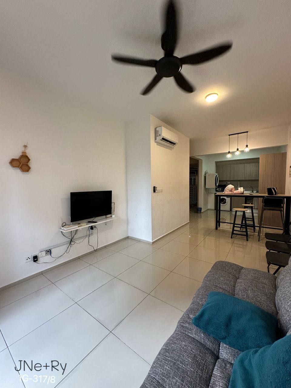 Gravit 8 kota bayuemas klang fully furnished wifi - photo 2