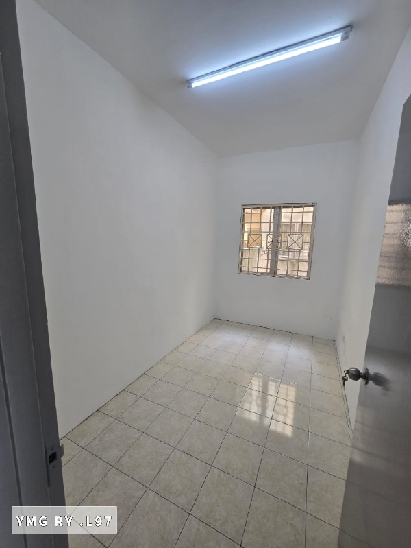 L97.Bayu Villa Klang bayu perdana klang basic fan n light good for - photo 3