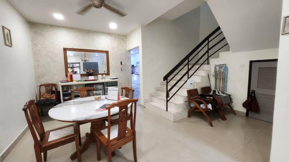 Bukit tinggi 2 , Amelia Double Storey 20x70 Fully furnished Facing field - photo 3