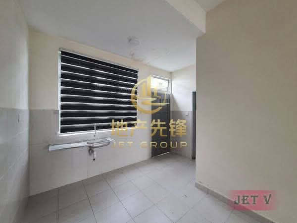 Y214.Telok Panglima Garang (Taman Bentara) More ParkingDouble Storey House For Rent facing no house  - photo 3
