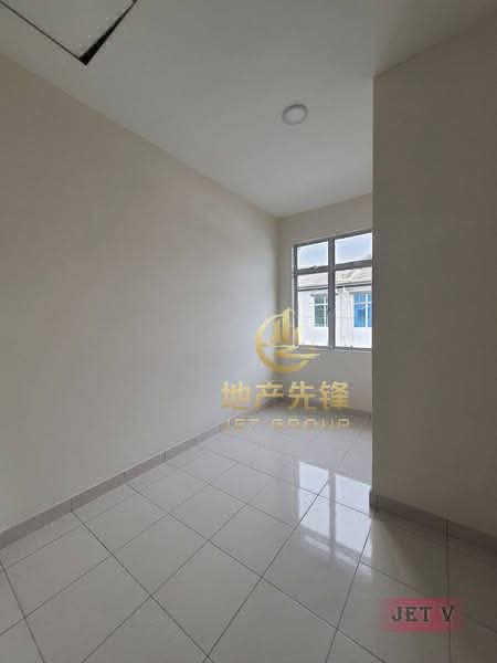 Y214.Telok Panglima Garang (Taman Bentara) More ParkingDouble Storey House For Rent facing no house  - photo 8