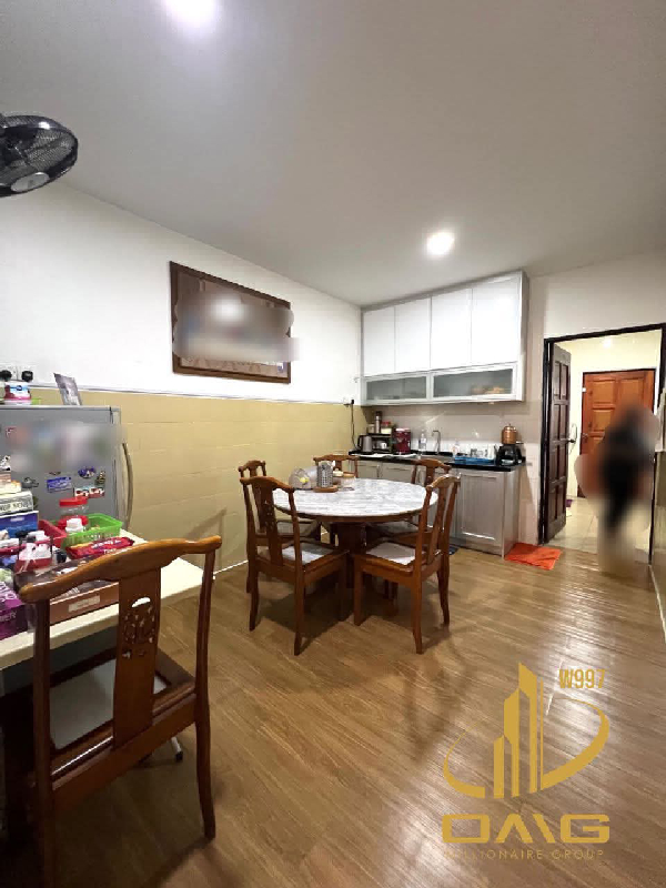Taman Bayu Perdana Klang2 Storey House For SalesSqft 20x754 Bedrooms 3 BathroonsFreeholdKitchen Exte - photo 4