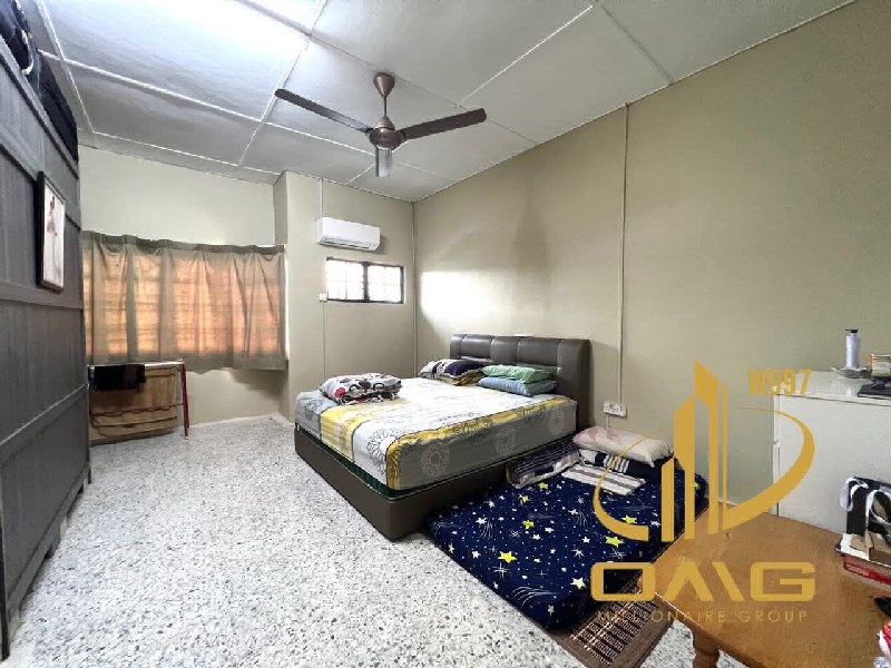 Taman Bayu Perdana Klang2 Storey House For SalesSqft 20x754 Bedrooms 3 BathroonsFreeholdKitchen Exte - photo 8
