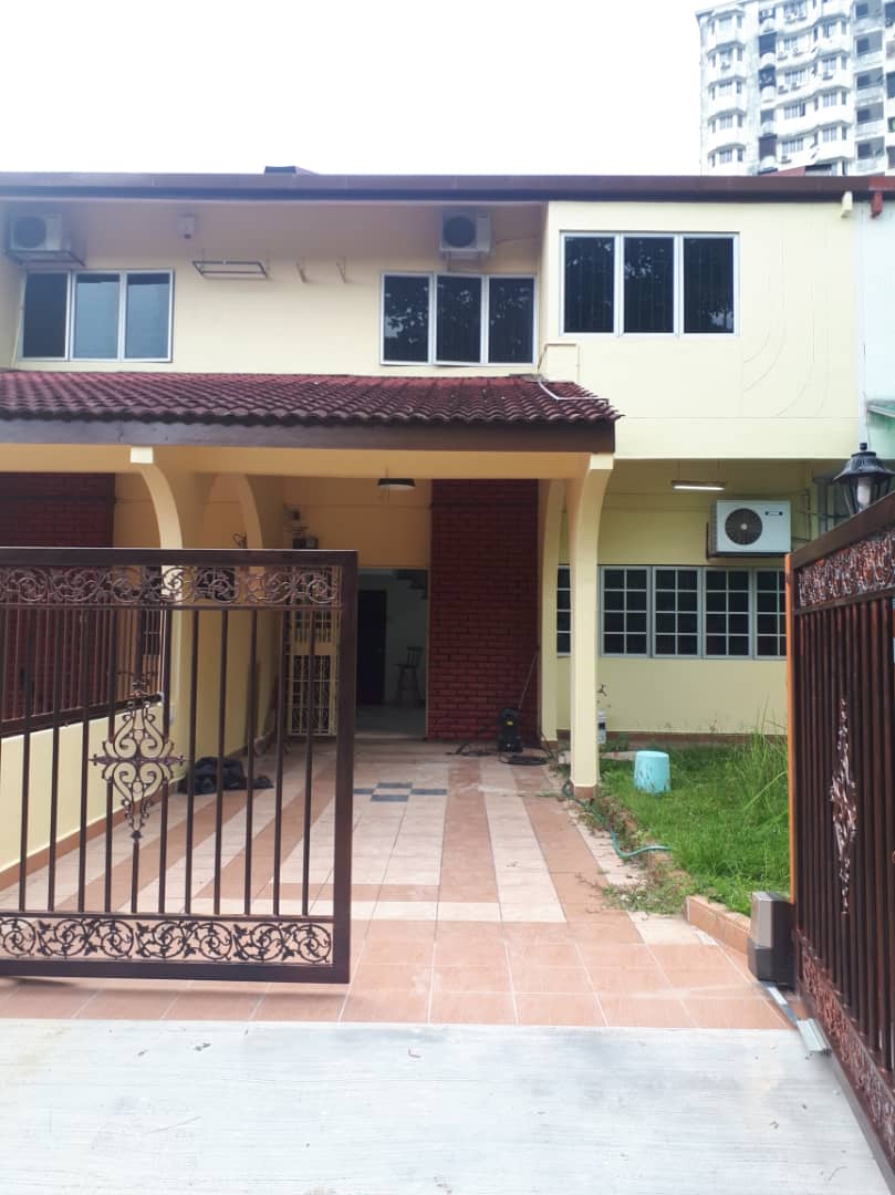 Two Storey Terrace at SS3 PJ Selangor For Sale