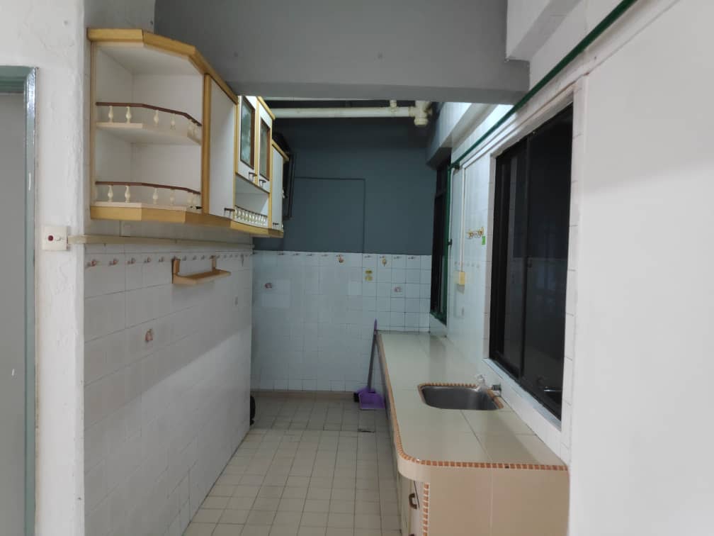RENT Desa Tun Razak apartment near LRT - photo 3