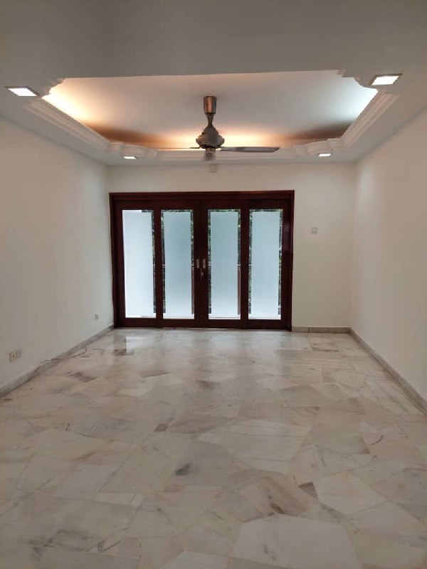 D Puncak Suasana Condominium Bandar Tun Hussein Onn Cheras - photo 2