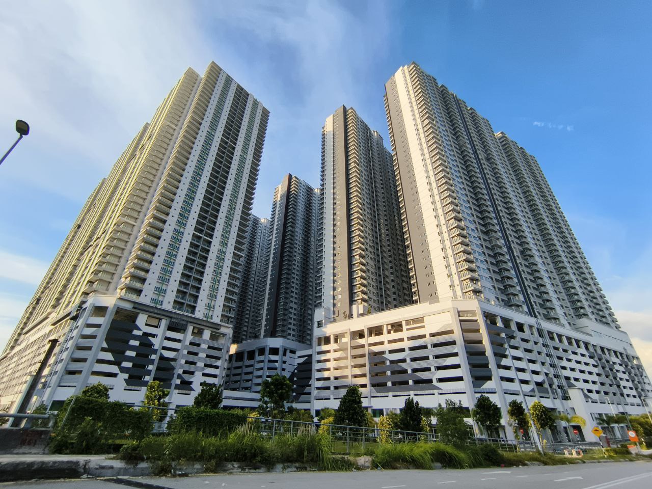 RC Residences 1065sf ...