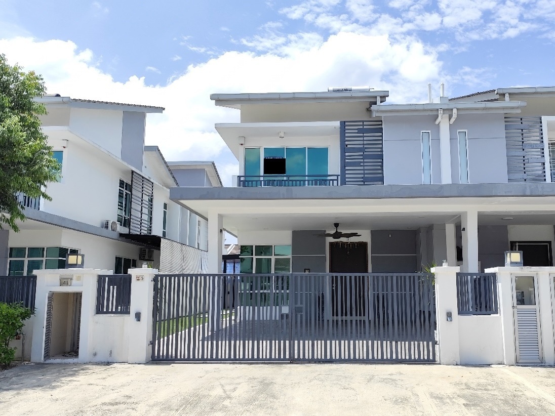 M Residence 2 ...
