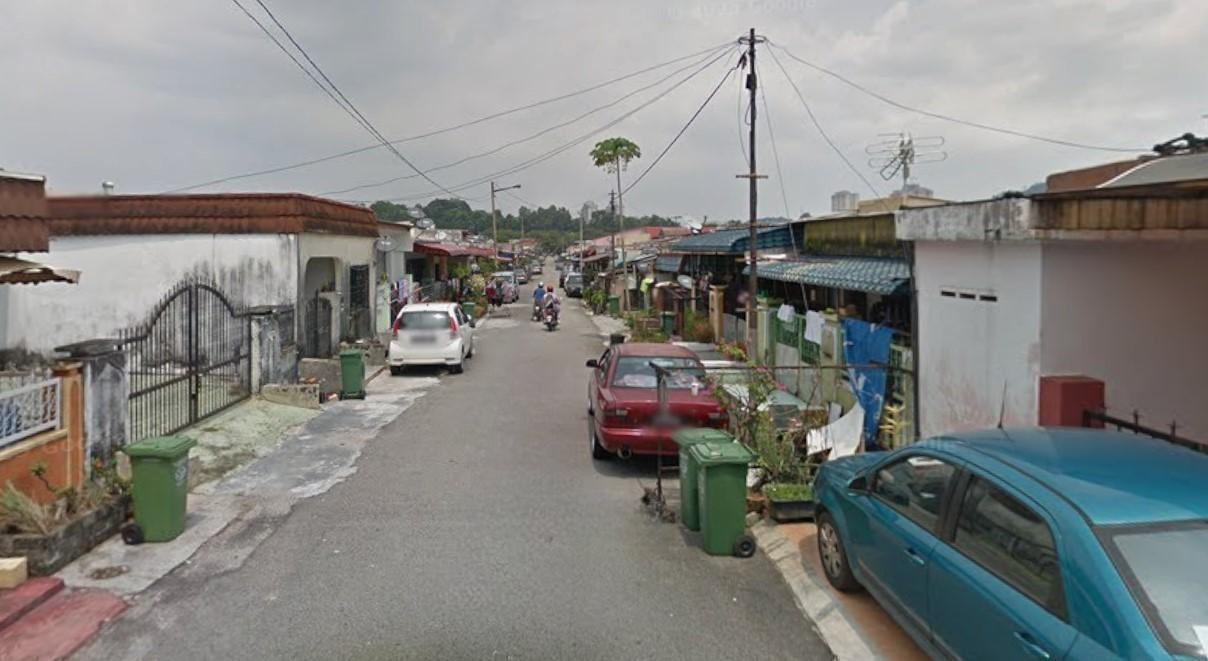Lorong Jujur Bandar Tun Razak - photo 6