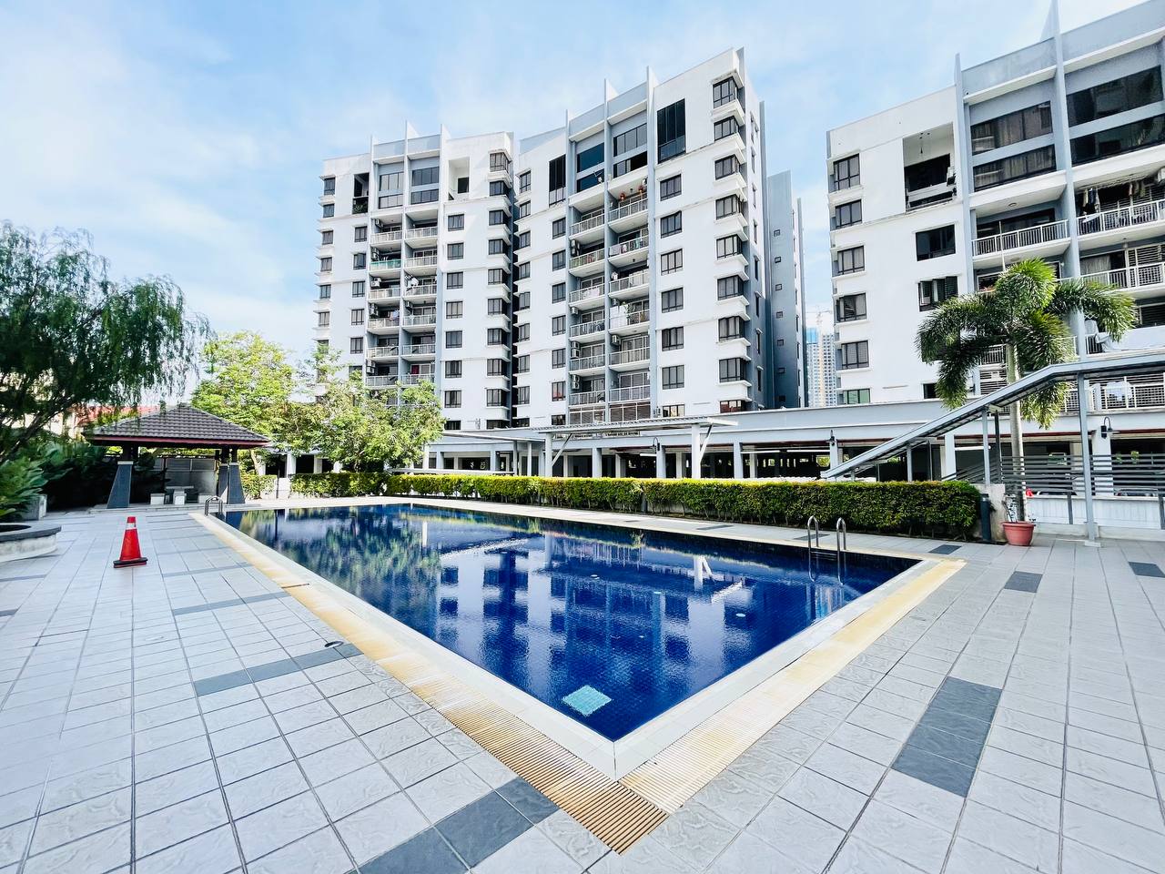 Laman Tasik - photo 4