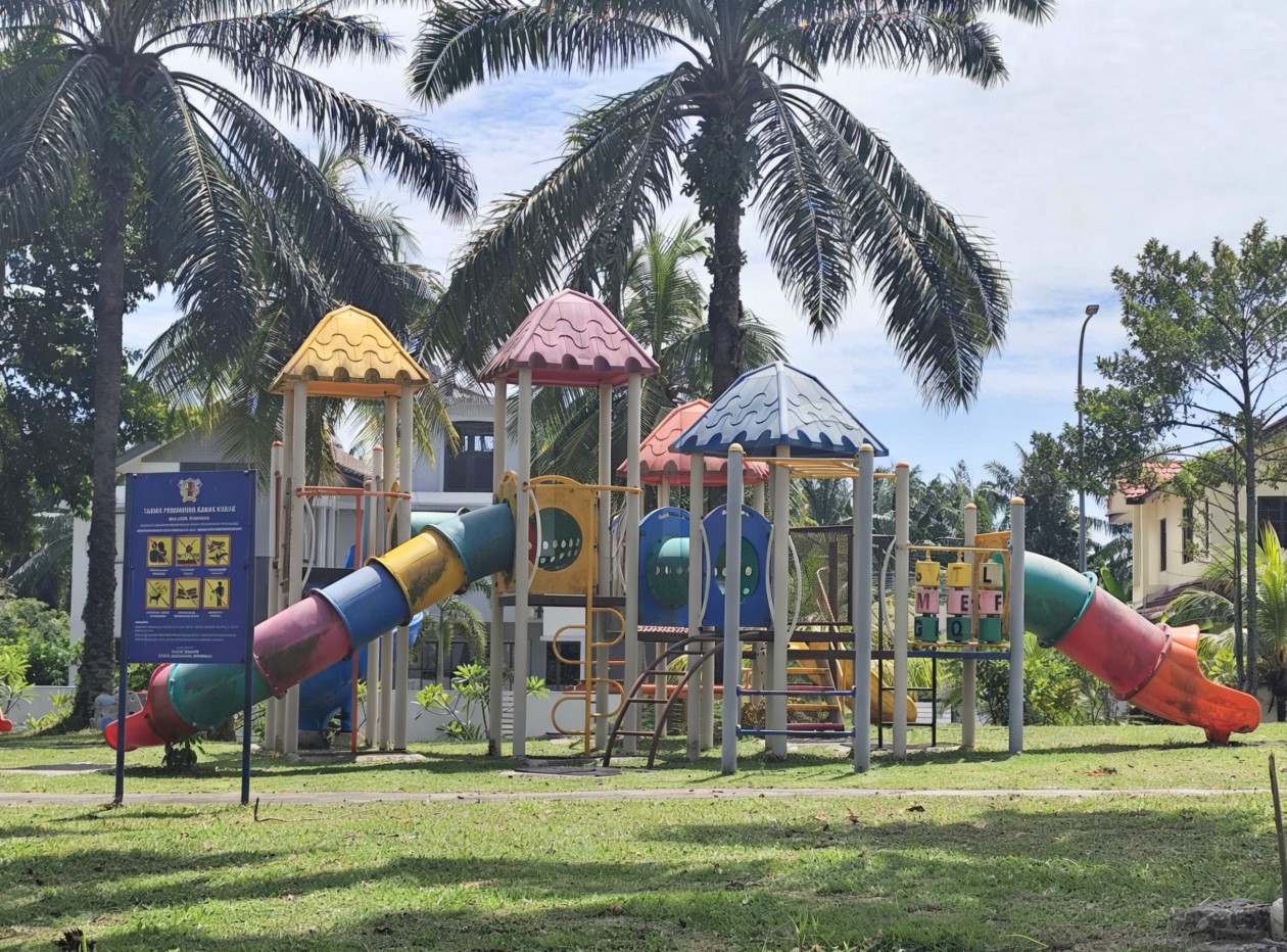 Laman Kemboja Kota Seriemas - photo 4