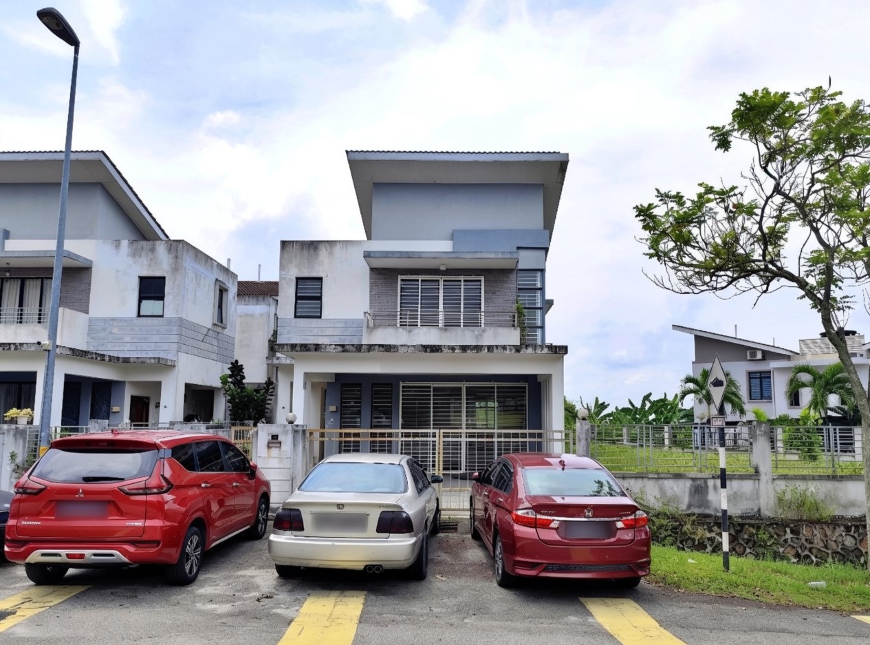Bukit Saujana