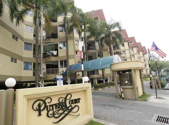 Puteri Court