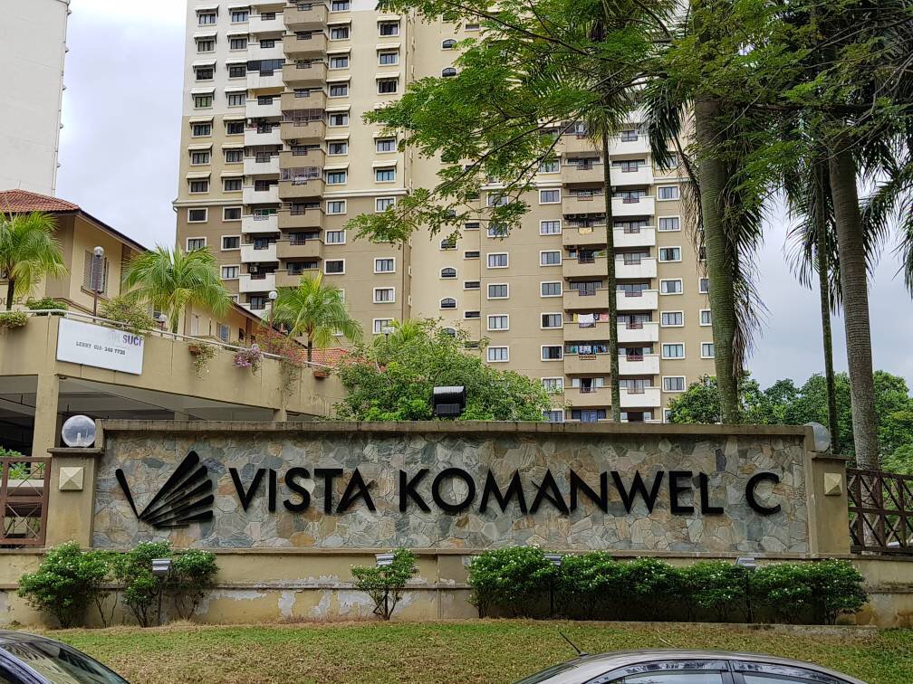Vista Komanwel C