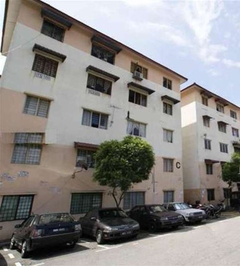 Impian Apartment Damansara Damai - photo 2