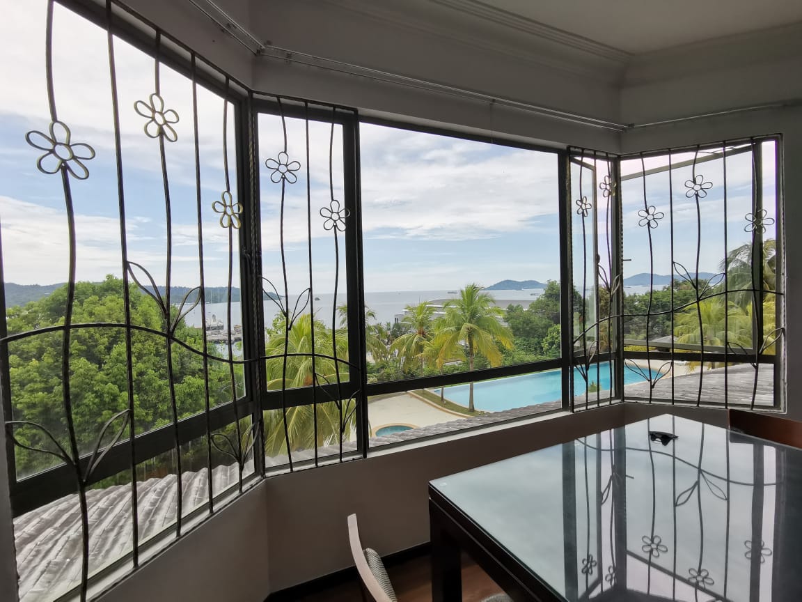 Peak Condominium Seaview For Rent