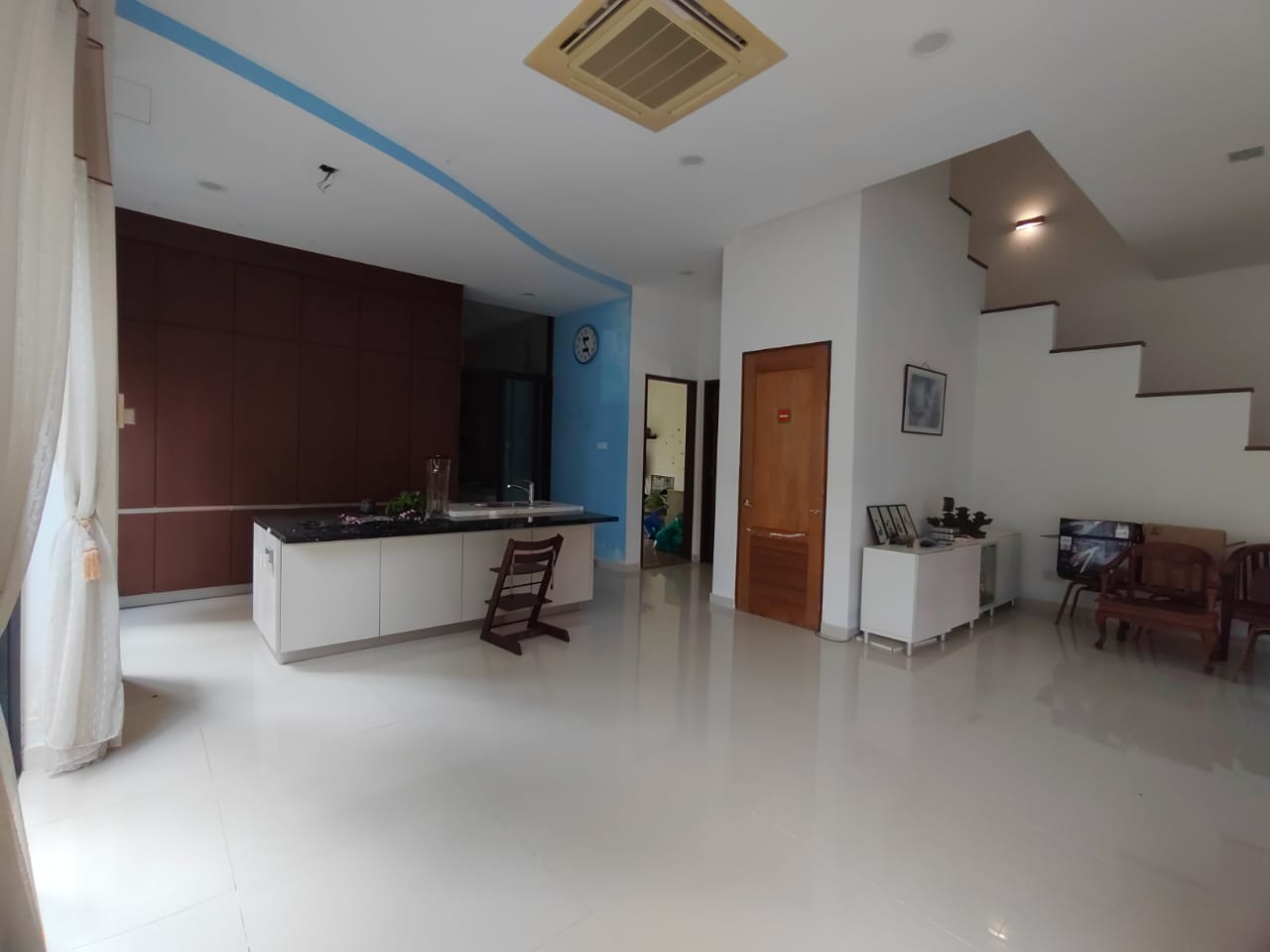 Bandar Kinrara Hill Puchong 3 Storey SemiD - photo 3