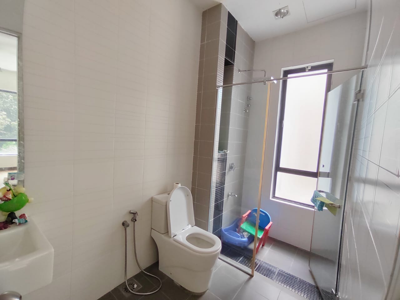 Bandar Kinrara Hill Puchong 3 Storey SemiD - photo 4