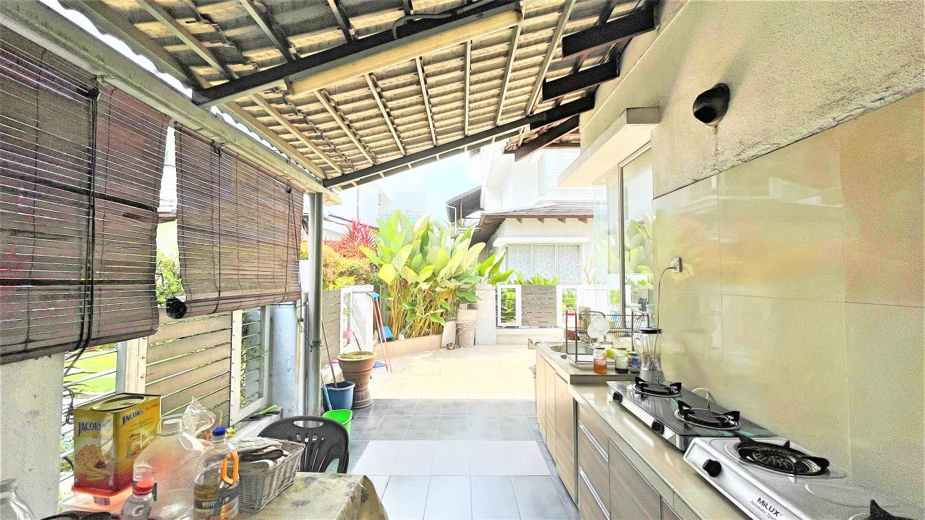 3 Storey Semi D Laman Seri Seksyen 13 Shah Alam - photo 3