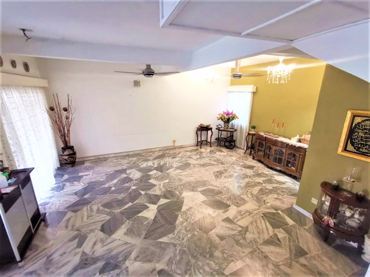 2 STOREY LINKED HOUSE LOCATED IN THE HEART OF SUBA - photo 3