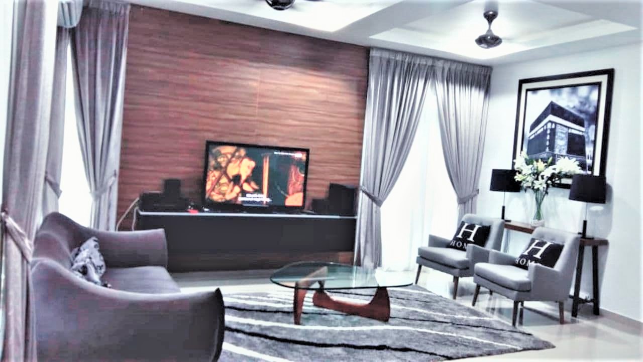 Renovated Semi D BANDAR SAUJANA PUTRA, SP10 SEMI D - photo 1