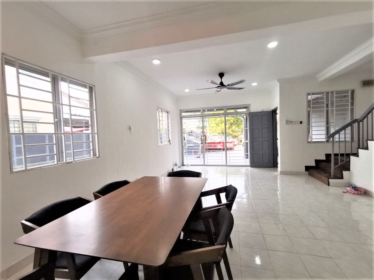 End Lot Extra 10 feet land 2 Storey Bandar Seri Pu - photo 4