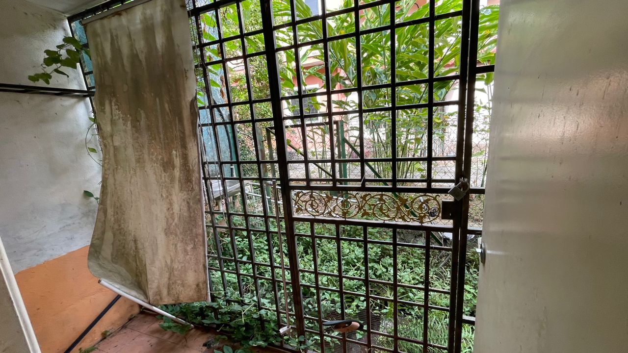 BELOW MARKET VALUE Double Storey Terrace - photo 4