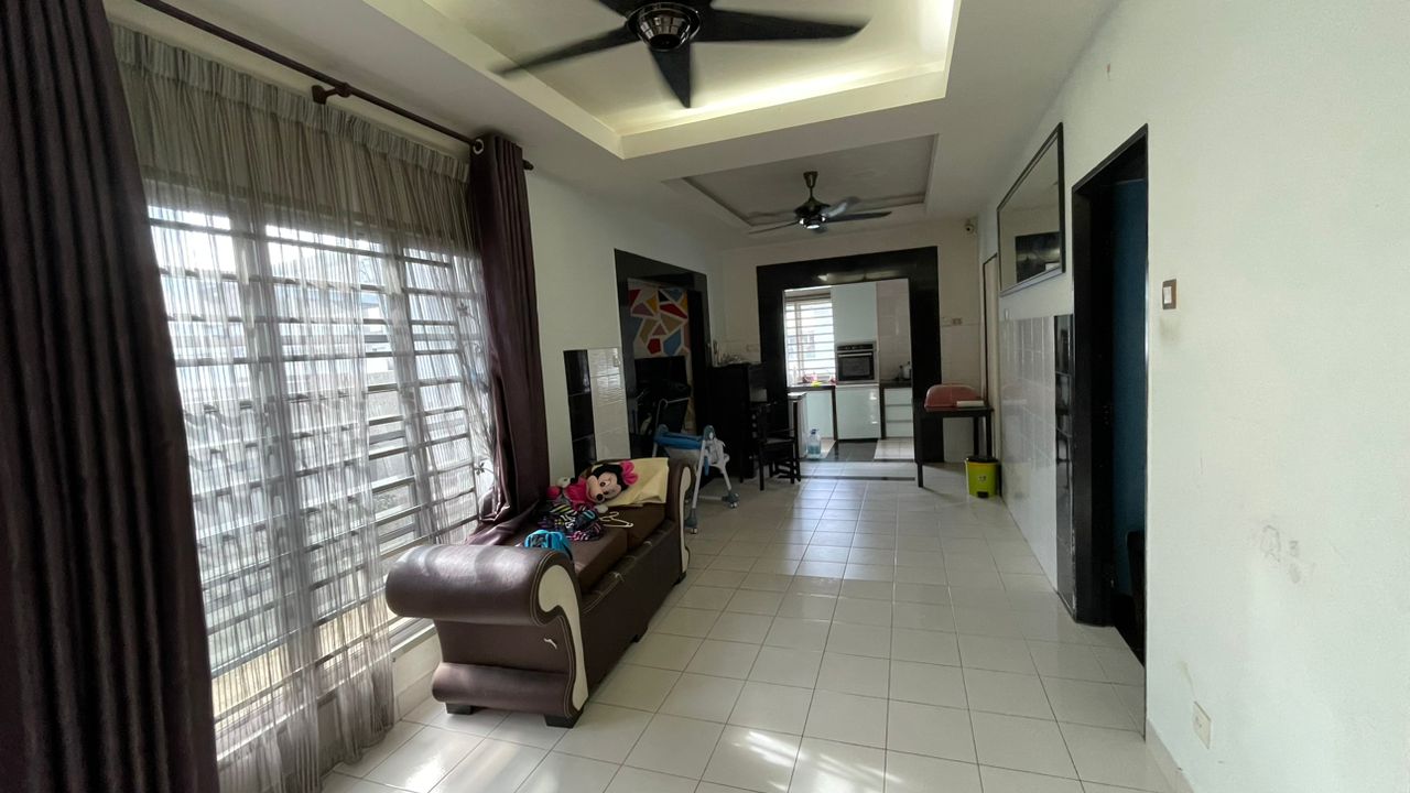 END LOT Double Storey Terrace Bandar Enstek - photo 4