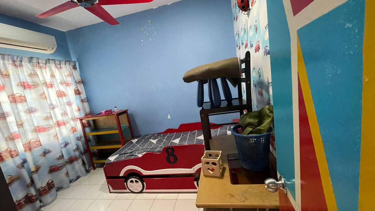 END LOT Double Storey Terrace Bandar Enstek - photo 11