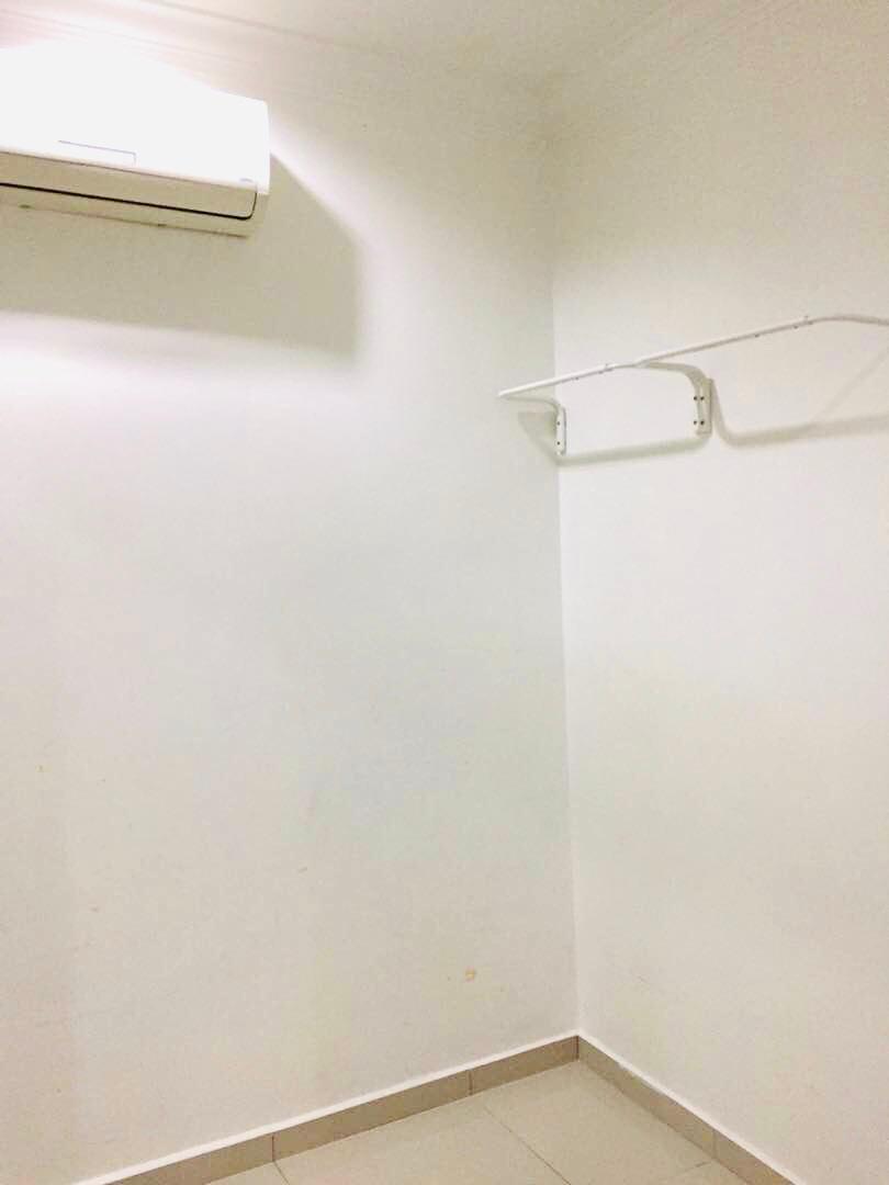 Single Storey Terrace Bandar Kinrara House For Sal - photo 1